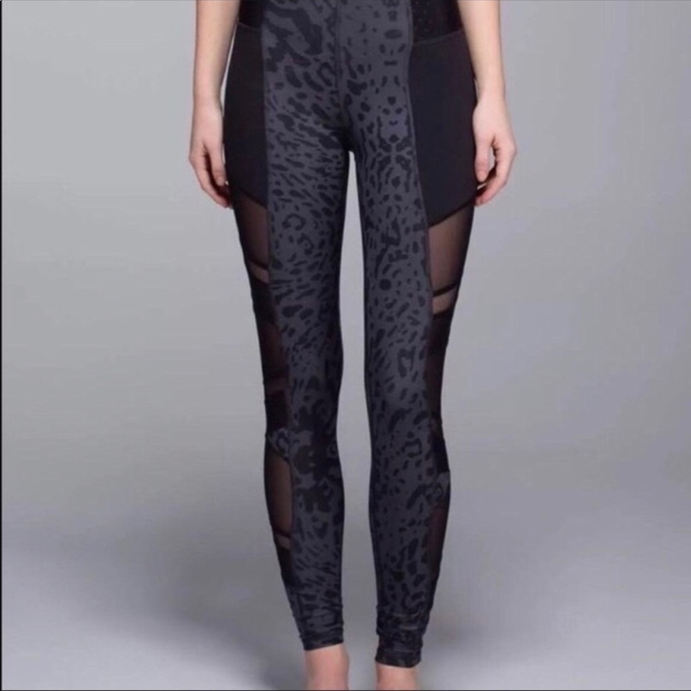 Lululemon just breathe leggings